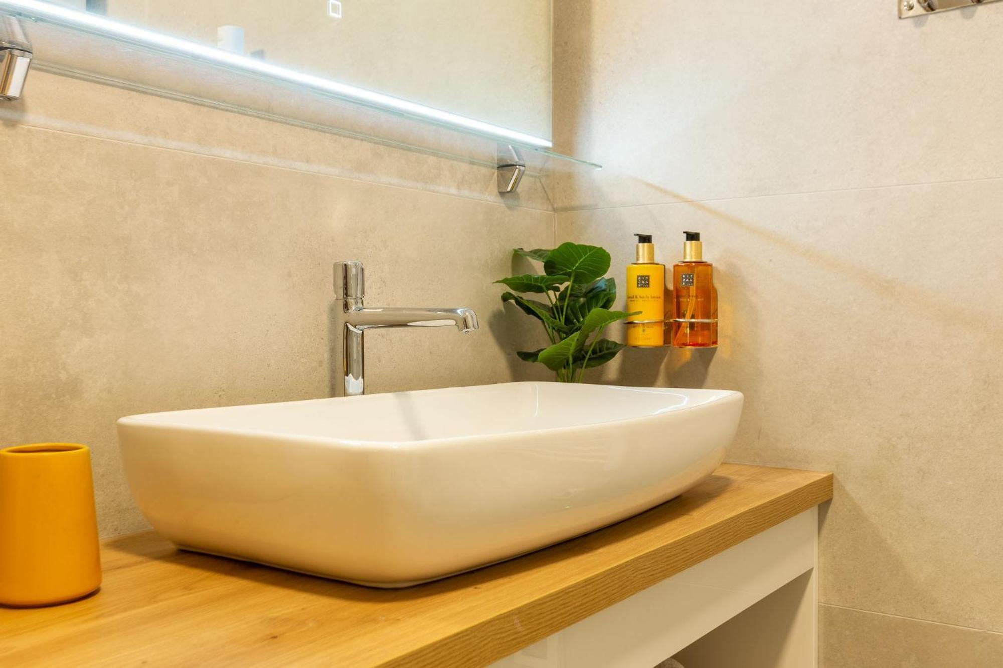 2M Exclusive Rooms Zadar Dış mekan fotoğraf